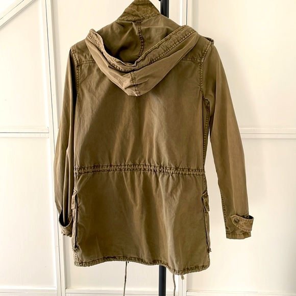 ARITZIA TALULA green army jacket - Picture 3 of 4